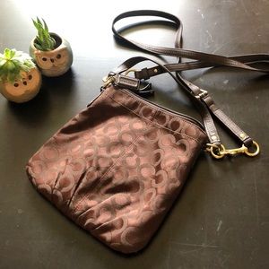 Vintage Coach Signature C’s Brown Crossover Purse